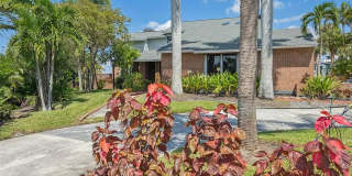 Luxury Furnished Waterfront Home – 4BR/4BA | Designed for Flexible Mid-Term Stays Gallery 6