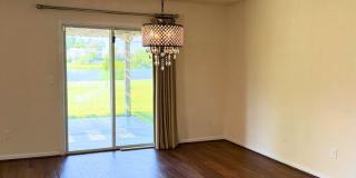 4/2 with Community Amenities Gallery 14