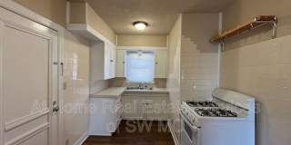 433-6 E Bear Boulevard Gallery 1