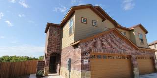 414 Creekside Curve New Braunfels, TX. 78130 - 1 Gallery 1