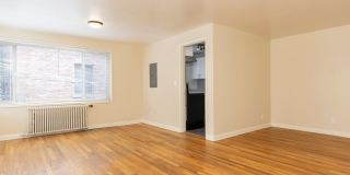 Hamrick & Halmark Gallery 5