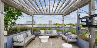 Luxe on Chicago Gallery 3