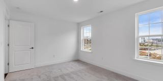 122 Woolley Court Gallery 32
