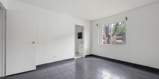 5462 Adobe Falls Rd #8 Gallery 13