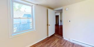 4-Bed Farmhouse Minutes from UVM Campus (30 Chase St) Gallery 20