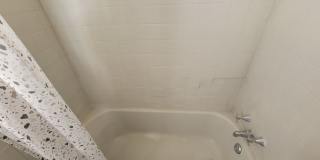 3 bdrm 1bath Gallery 16