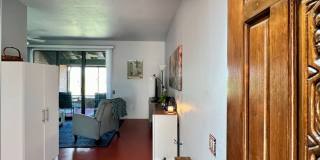 Beautiful and cozy 1BR Townhome in Green Valley Gallery 4
