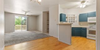 Cozy 3 Bed Littleton Condo Gallery 1