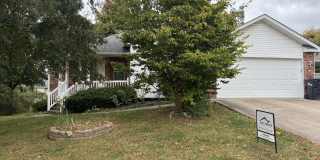 Large 3 Bed 2 Bath House In SW Como! Large 3 Bed 2 Bath House In SW Como! Gallery 1