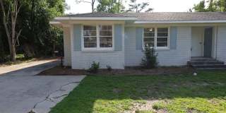 1709 Azalea Dr Unit B Gallery 1