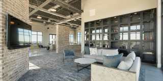 The Landing Residences Gallery 41