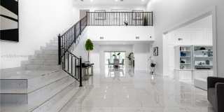 Amazing 2 Story House in Coral Gables Gallery 8