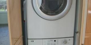 Adorable Upgraded Condo Near Downtown Gallery 11