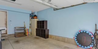 7635 Family Circle Gallery 31