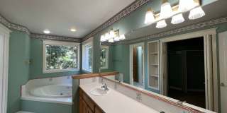 Tri-Level Spring Blvd Home Gallery 63
