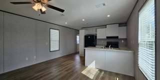 557 Suwanee Drive Gallery 1