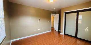 2 Bedroom 1 Bath Condo Gallery 9