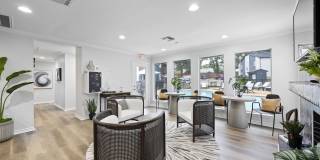 Northside Heights Gallery 25