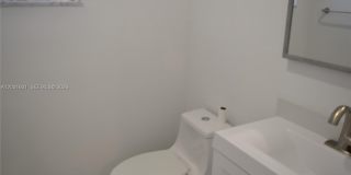 220 NW 87th Ave Gallery 14