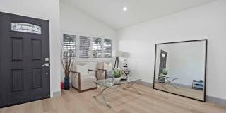 6BD/4BA One Story Single Family House next to UCI Gallery 4