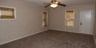 $0 DEPOSIT OPTION! CHARMING EDGEWATER 3 BED/2BATH HOME 3 BLOCKS FROM SLOAN'S LAKE Gallery 9