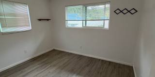 Beautiful 4 bedroom, 2 Bath Home close to Hilo Town Gallery 9