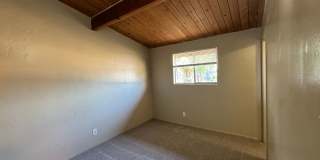 Spacious home near Bakersfield College  Bluffs! Gallery 9
