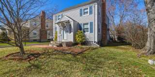 26 Saint Augustine Street unit: Room 1 Gallery 1