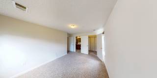 Ground Level 3 + 2 Spacious Updated condo Gallery 11