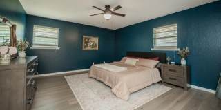 2609 ELMWOOD AVENUE Gallery 24