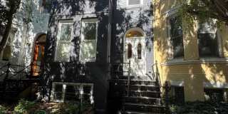 Newly Renovated, AMAZING Location, One Bedroom in West End! -Private Patio! Gallery 1