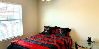2105 Main Gallery 10