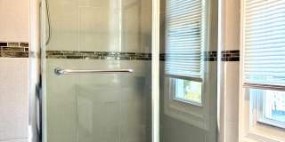 4415 BROWN Street Gallery 9