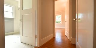 20p020 - 5301-5311 Miles Ave. Gallery 42