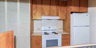 Piikoi Atrium - studio,1 bath with 1 covered parking stall Gallery 15