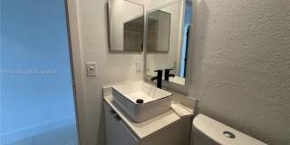 17340 NW 63rd Ave Gallery 24