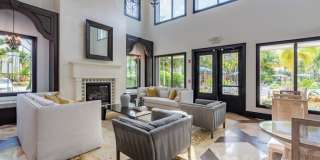 Del Ola Gallery 19