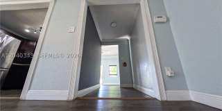 2218 Harding St Gallery 62