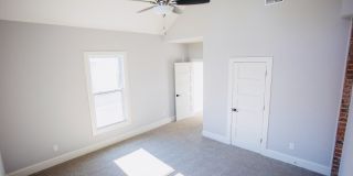 734 Orange Street Gallery 10