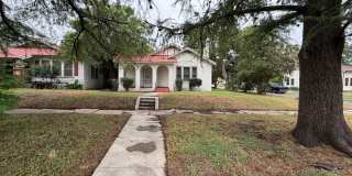 Charming Highland Park Home Gallery 1