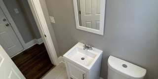 11023 South Vernon Ave., Gallery 10