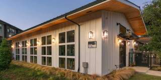 Midway Row House Gallery 24