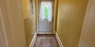 Premium location!  Downtown 3BR 2.5BA with 2 car garage Gallery 20