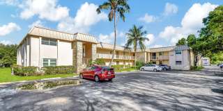 10789 N Military Trail Gallery 3