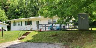 Finleyville Ranch Home in Country Setting Gallery 1