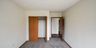 Lyons Court - Senior Living Gallery 10