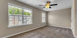 Beautiful 3 bedroom, 3 1/2 bathroom townhome in Tarrant Trace Gallery 13