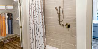 The Banks at Mt. Holly Apartments Gallery 18