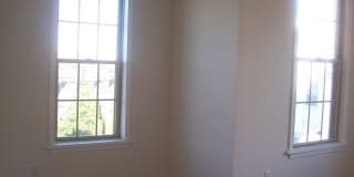 3100 MOUNT VERNON Street Gallery 6