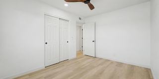 Fully Remodeled South Tempe 3BR Townhome w/ Private Yard, W/D & Parking Gallery 11